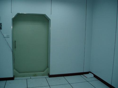 屏蔽機房是怎么屏蔽電磁信號的？